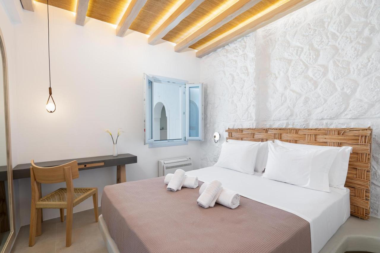 Airth Santorini Suites Firostefani Extérieur photo
