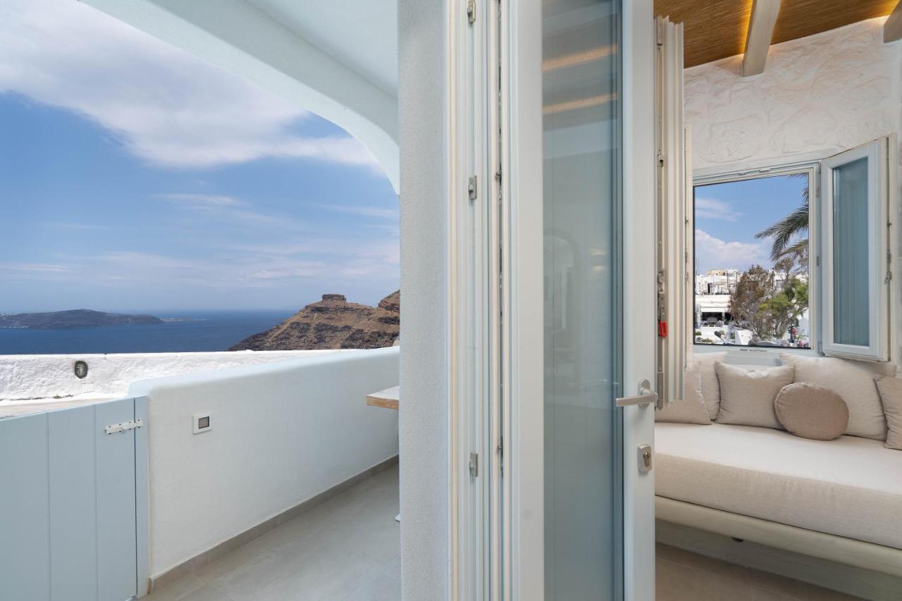 Airth Santorini Suites Firostefani Extérieur photo