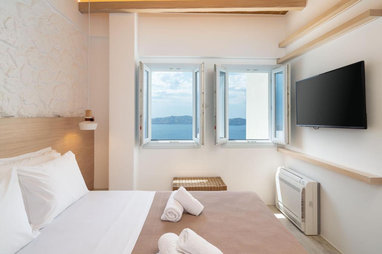 Airth Santorini Suites Firostefani Extérieur photo